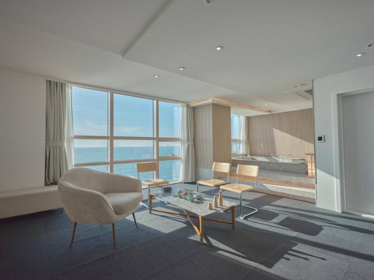 Uh Suite The Haeundae Pusan Exteriér fotografie