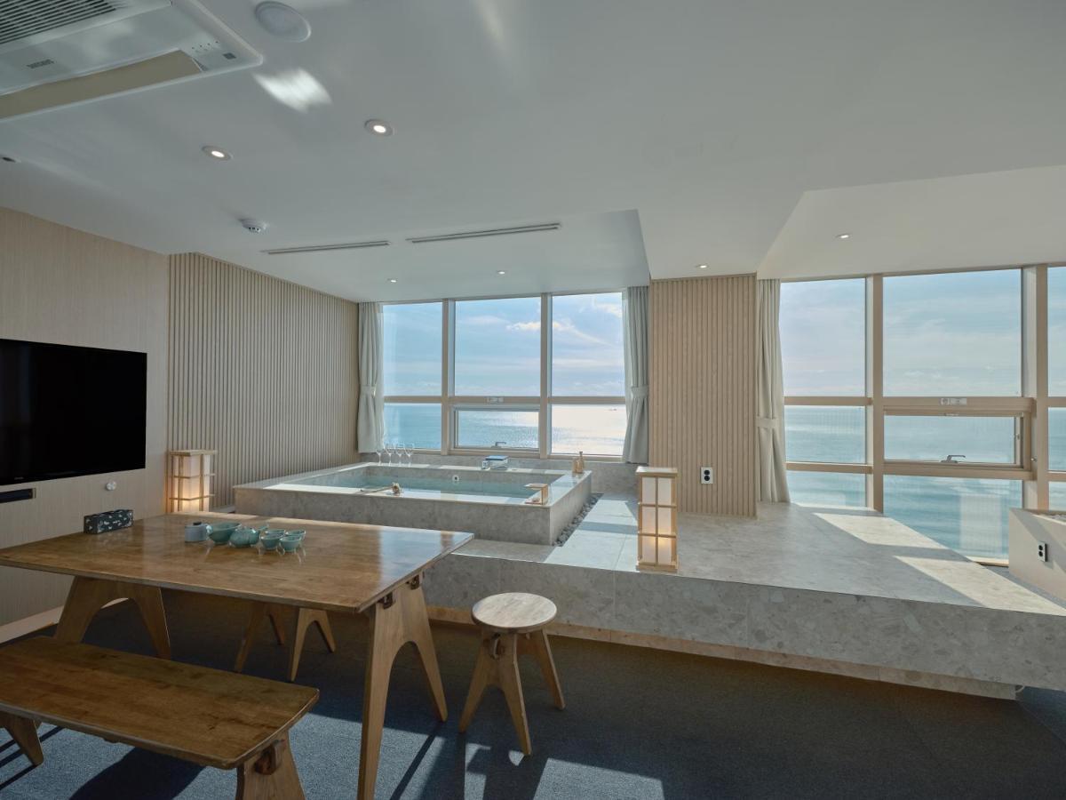 Uh Suite The Haeundae Pusan Exteriér fotografie