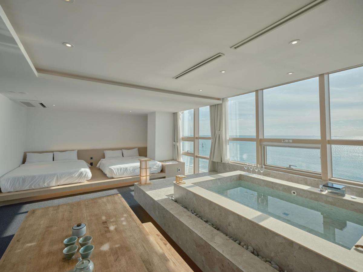 Uh Suite The Haeundae Pusan Exteriér fotografie